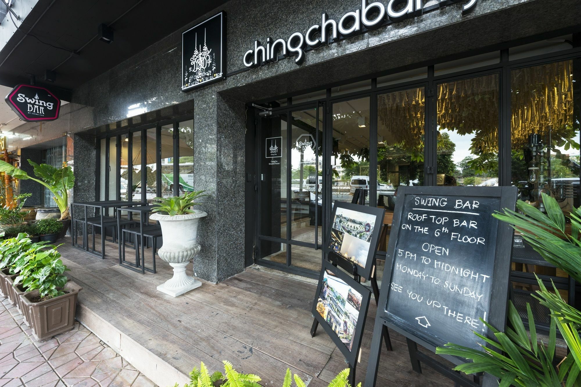 Hostel Chingcha Bangkok Exterior foto