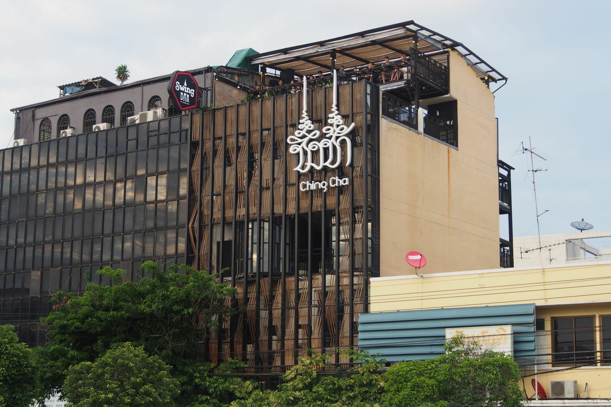 Hostel Chingcha Bangkok Exterior foto