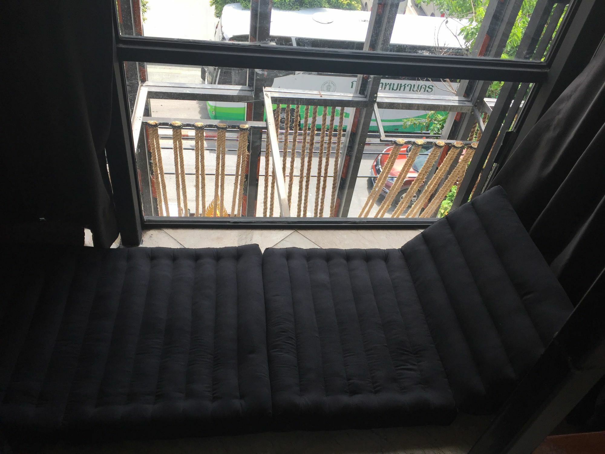 Hostel Chingcha Bangkok Exterior foto